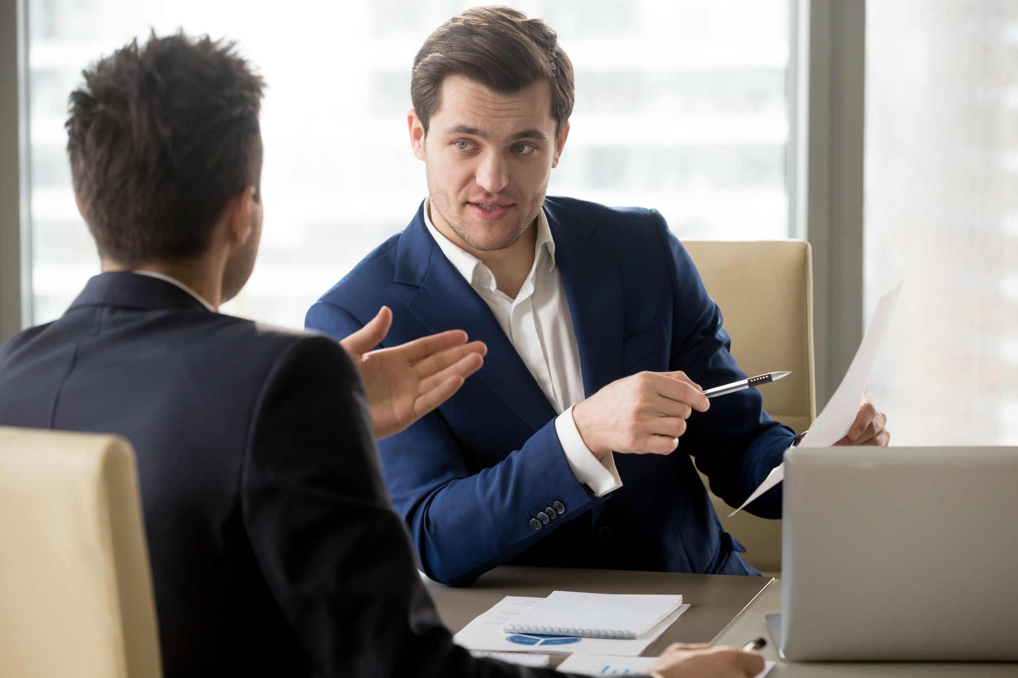 6. Consultant